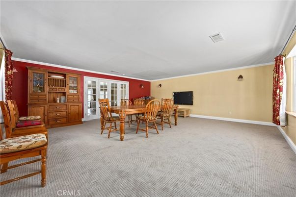 Dining room, Interior