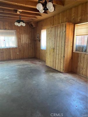 Empty room, Interior, Wooden Beams, Wooden Ceilings, Wooden Walls
