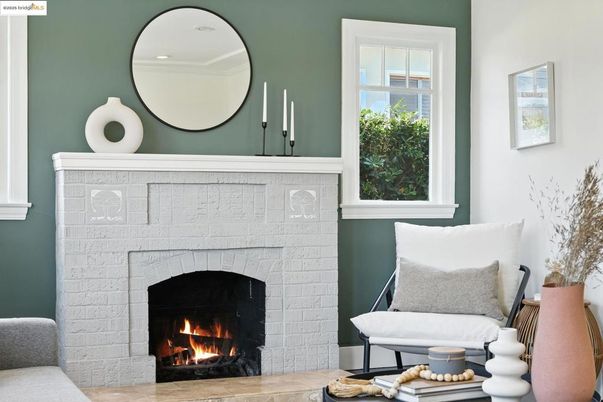 Fireplace, Interior, Recessed Lighting
