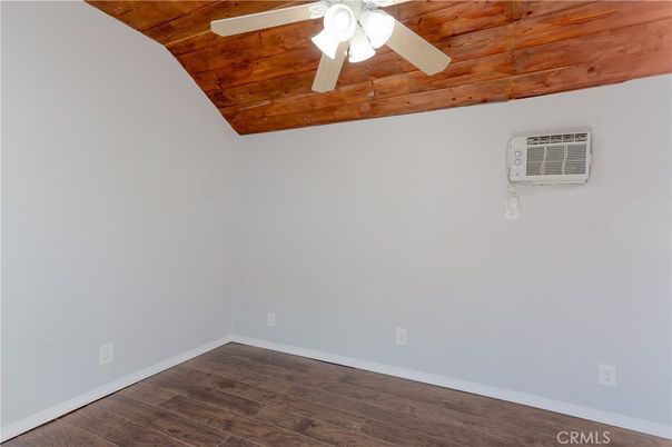 Empty room, Interior, Wooden Ceilings, Wood Texture Flooring
