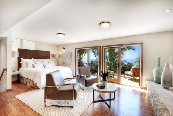 Bedroom, Interior, Recessed Lighting, Water, Wood Texture Flooring