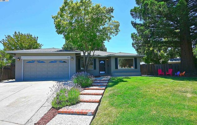 Attached, Backyard, Exterior, Facade, Ranch