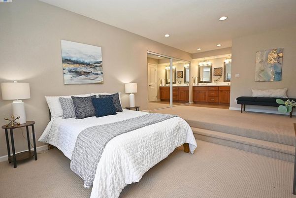 Bedroom, Interior, Recessed Lighting