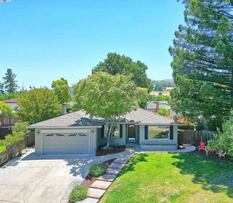 Attached, Backyard, Exterior, Facade, Ranch