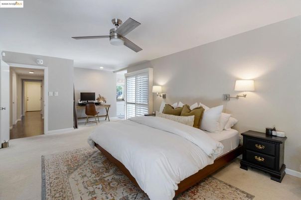 Bedroom, Home Office, Interior, Recessed Lighting
