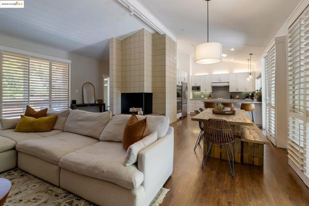 Dining room, Interior, Kitchen, Living room, Pendant Lights, Recessed Lighting, Stainless Steel Appliances, Wood Texture Flooring