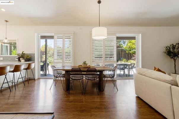 Dining room, Interior, Living room, Pendant Lights, Wood Texture Flooring