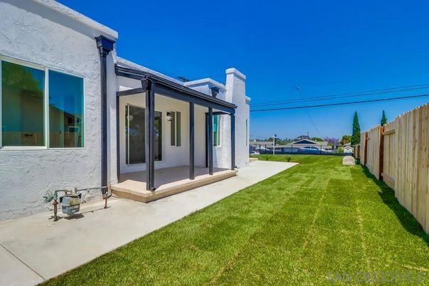 Backyard, Exterior