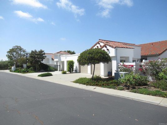 Attached, Exterior, Facade, Spanish Mediterranean