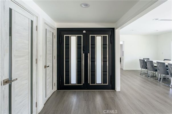 Dining room, Interior, Recessed Lighting, Wood Texture Flooring