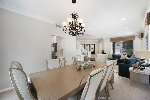 Chandelier, Dining room, Interior, Living room, Recessed Lighting