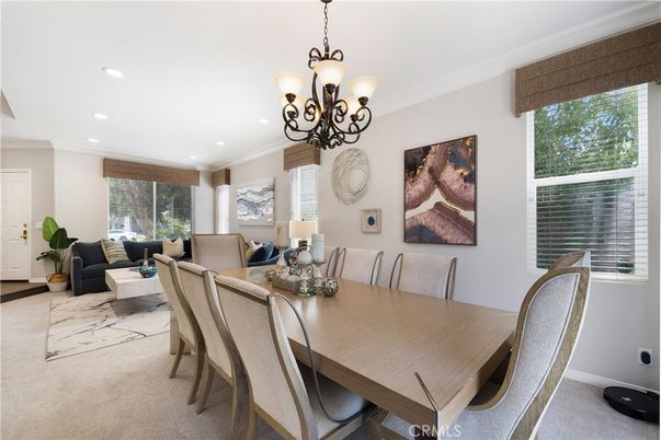 Chandelier, Dining room, Interior, Living room, Recessed Lighting