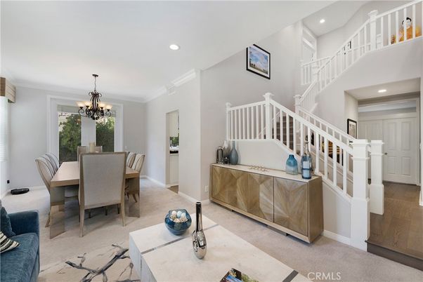 Chandelier, Dining room, Interior, Recessed Lighting, Wood Texture Flooring