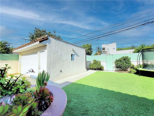 Backyard, Detached Garage, Exterior