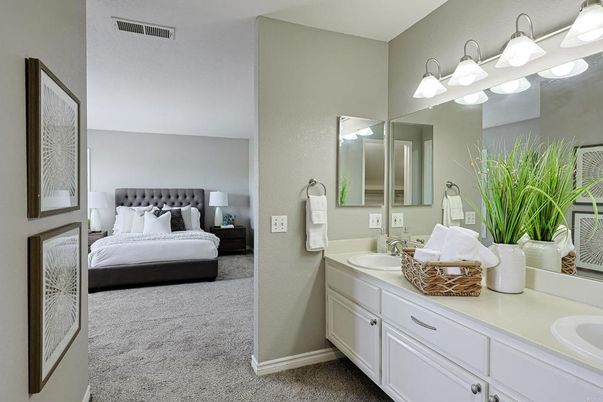 Bathroom, Bedroom, Dual Sink Vanities, Interior