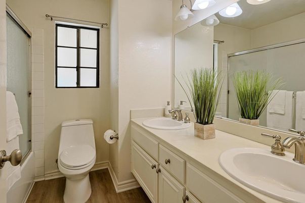 Bathroom, Dual Sink Vanities, Interior, Wood Texture Flooring