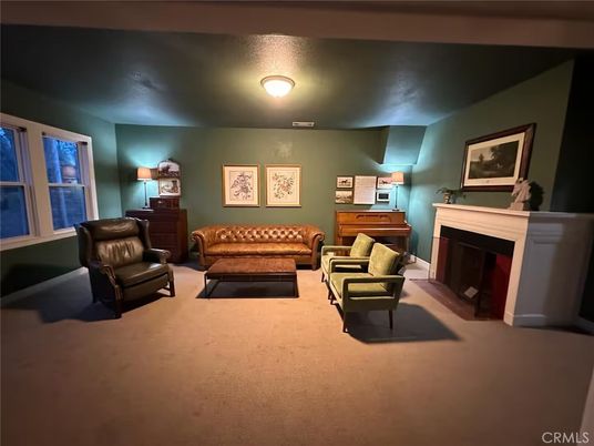 Fireplace, Interior, Living room