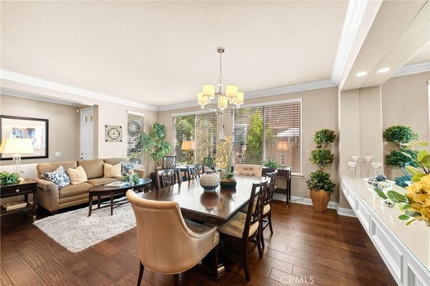 Chandelier, Dining room, Interior, Living room, Recessed Lighting, Wood Texture Flooring