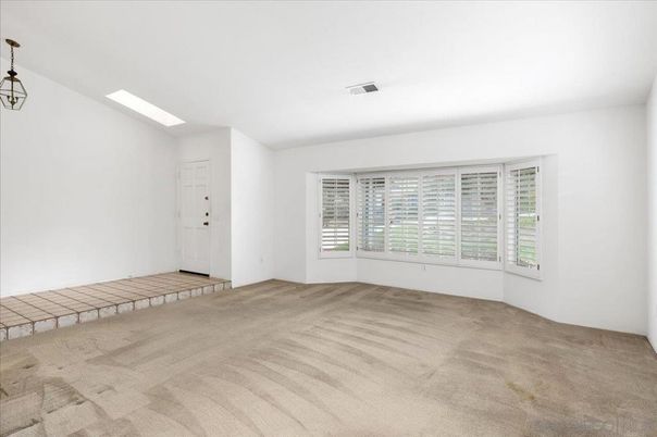 Empty room, Interior, Pendant Lights, Recessed Lighting