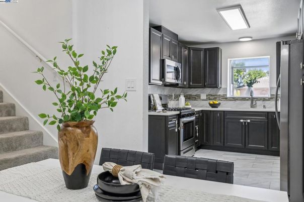 Interior, Kitchen, Marble, Stainless Steel Appliances