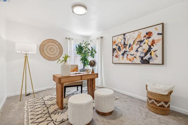 Home Office, Interior