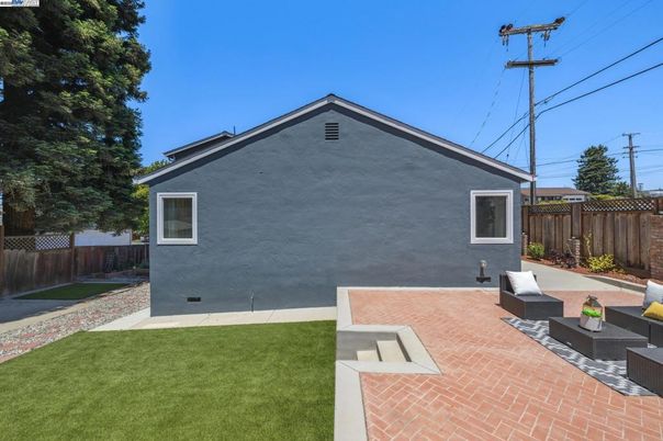 Backyard, Exterior