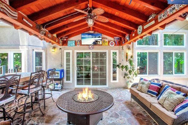 Interior, Sun Room, Wooden Beams, Wooden Ceilings