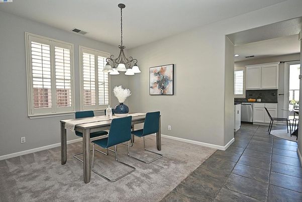 Chandelier, Dining room, Interior, Kitchen, Recessed Lighting