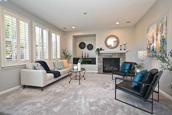 Fireplace, Interior, Living room, Recessed Lighting