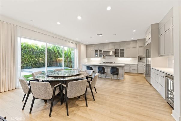 Dining room, Interior, Kitchen, Recessed Lighting, Stainless Steel Appliances, Wood Texture Flooring