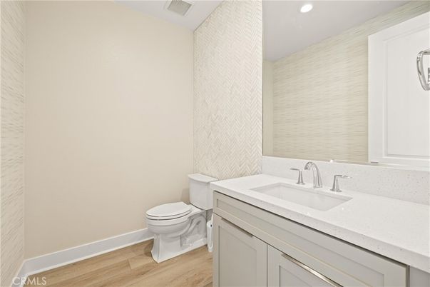 Bathroom, Interior, Recessed Lighting, Wood Texture Flooring