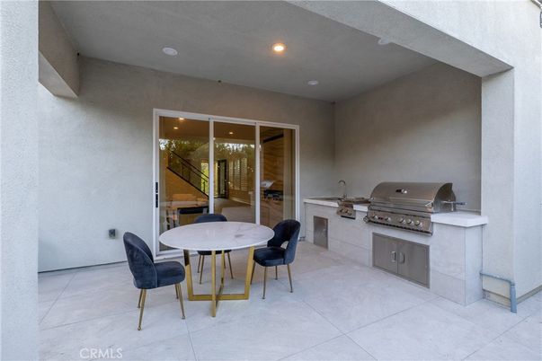 Exterior, Recessed Lighting