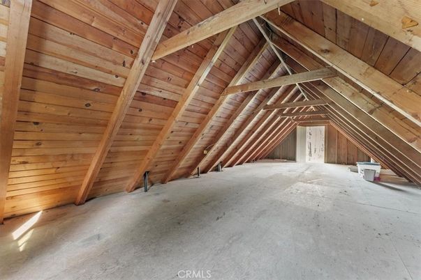 Empty room, Interior, Wooden Beams, Wooden Ceilings, Wooden Walls