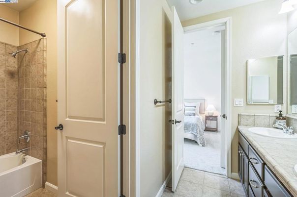Bathroom, Bedroom, Dual Sink Vanities, Interior, Recessed Lighting, Tile Countertops