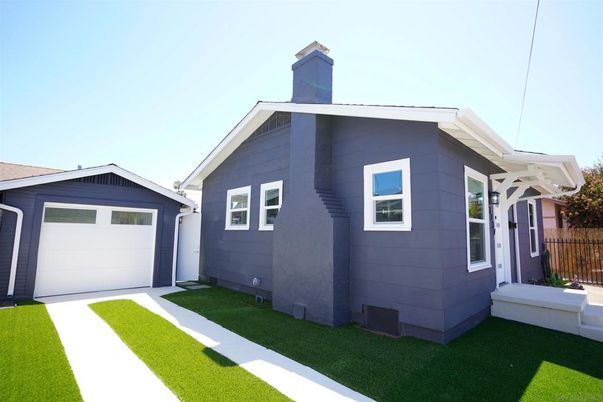 Detached Garage, Exterior