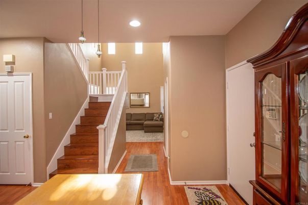 Interior, Pendant Lights, Recessed Lighting, Wood Texture Flooring