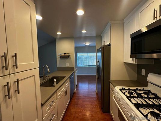 Interior, Kitchen, Recessed Lighting, Wood Texture Flooring