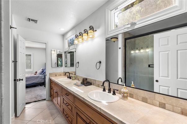 Bathroom, Bedroom, Dual Sink Vanities, Interior, Recessed Lighting, Tile Countertops