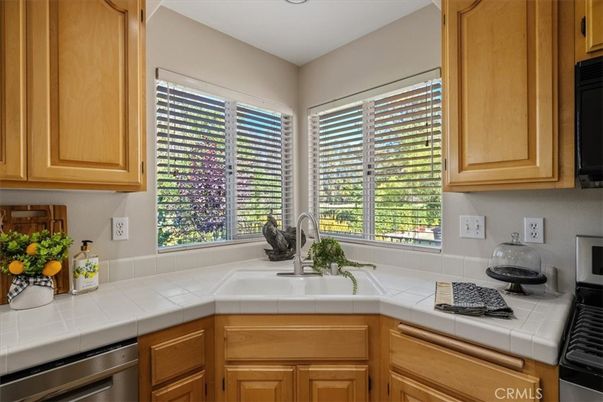 Interior, Kitchen, Recessed Lighting, Tile Countertops