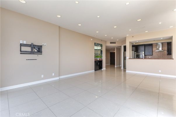 Empty room, Interior, Kitchen, Recessed Lighting, Stainless Steel Appliances