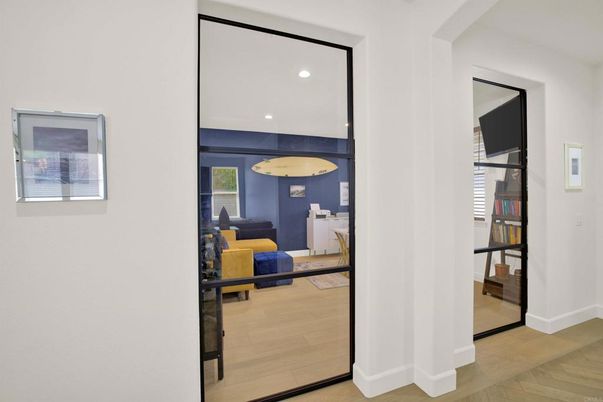 Interior, Pendant Lights, Recessed Lighting, Wood Texture Flooring