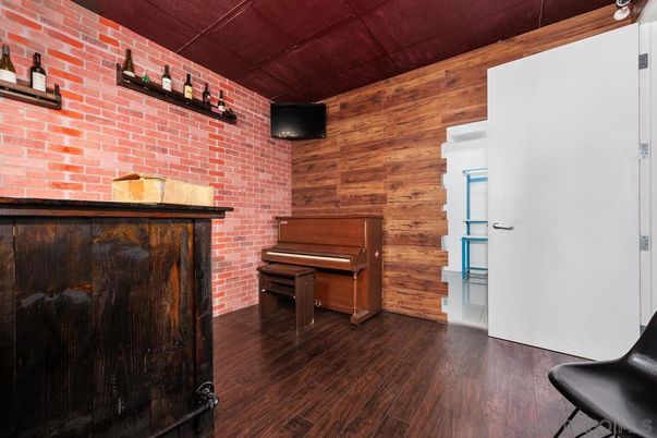 Interior, Piano, Stone Walls, Wood Texture Flooring, Wooden Walls