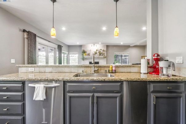 Interior, Kitchen, Pendant Lights, Recessed Lighting