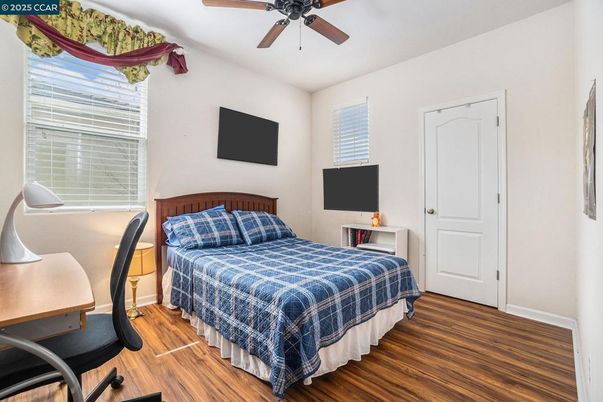 Bedroom, Home Office, Interior, Wood Texture Flooring
