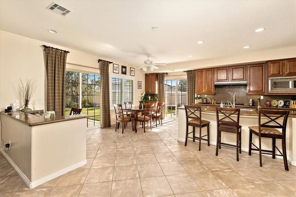 Dining room, Interior, Kitchen, Recessed Lighting