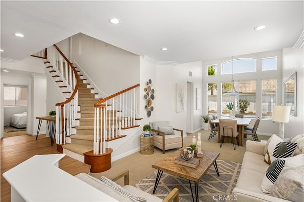 Dining room, Interior, Living room, Pendant Lights, Recessed Lighting, Wood Texture Flooring