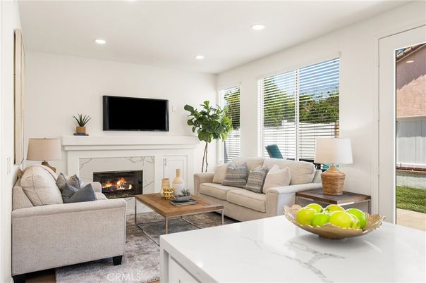 Fireplace, Interior, Living room, Recessed Lighting