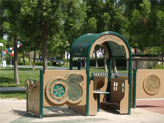 Backyard, Exterior, Playground
