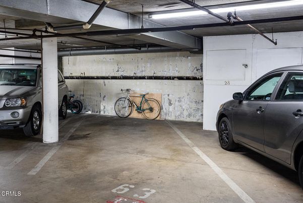 Garage, Interior