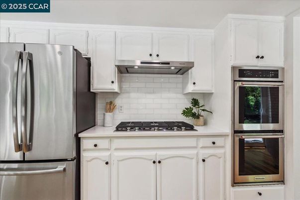 Interior, Kitchen, Stainless Steel Appliances